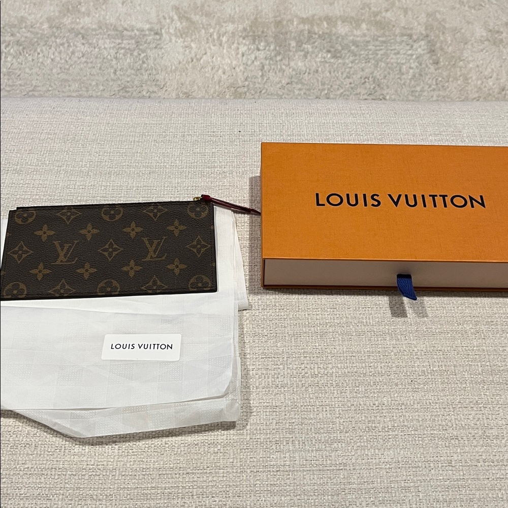 Louis Vuitton Felicie insert wallet - Picture 3 of 8